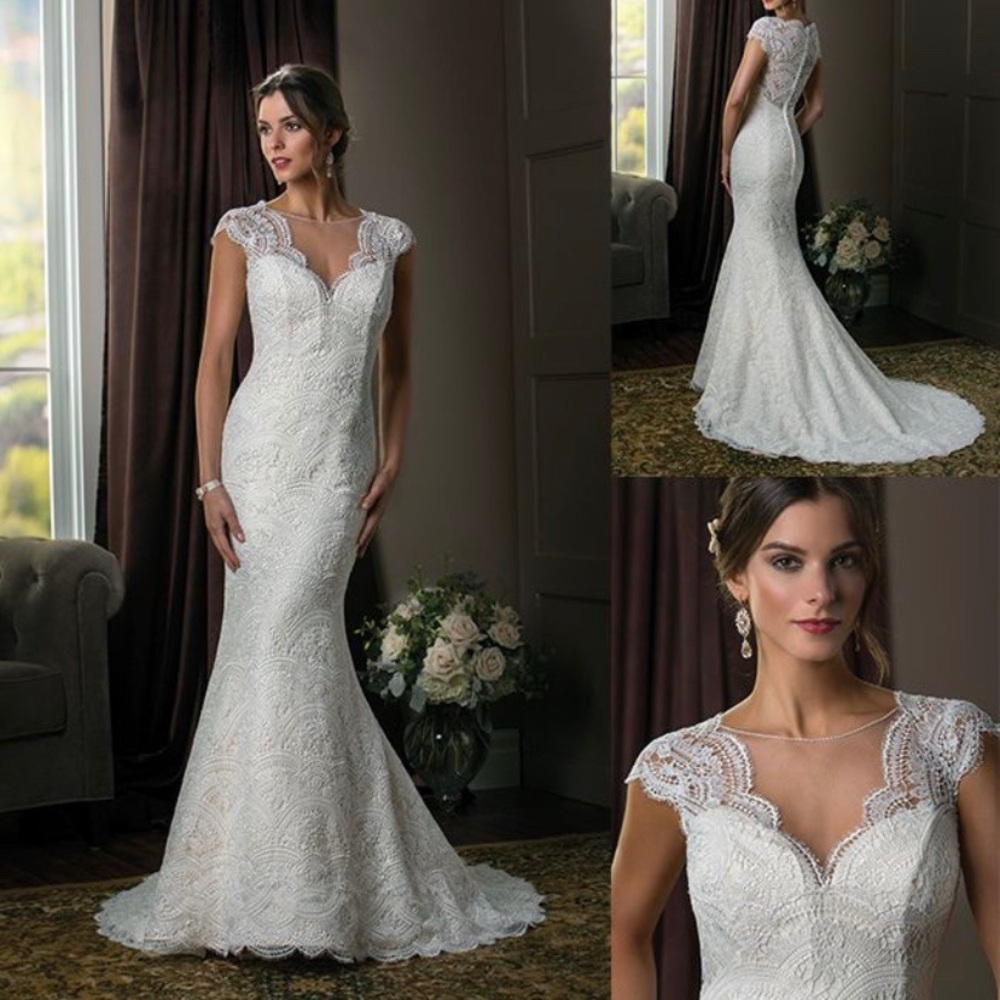 Wedding Dress- Never Worn!!